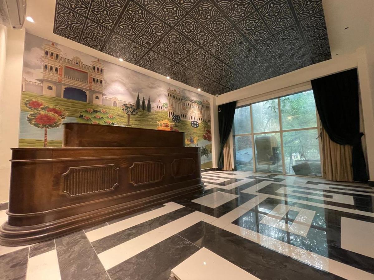 The Saga Hotel Νέο Δελχί Εξωτερικό φωτογραφία