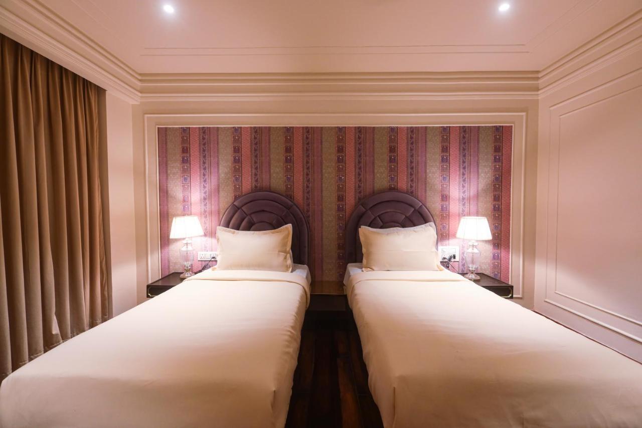 The Saga Hotel Νέο Δελχί Εξωτερικό φωτογραφία