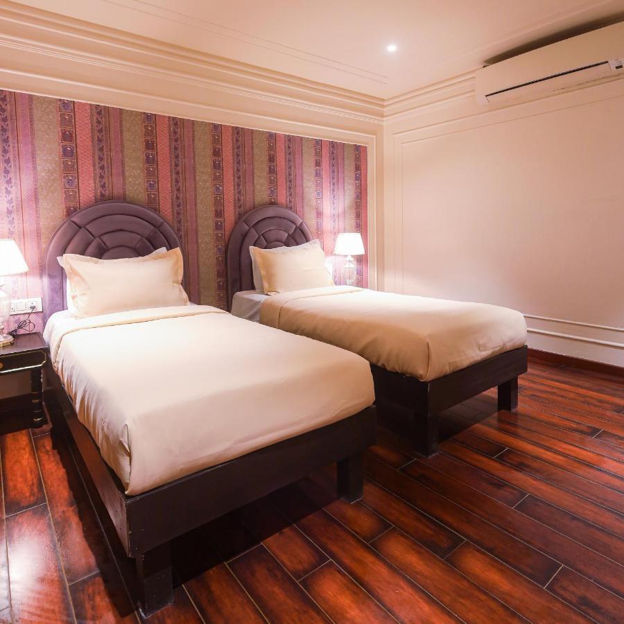 The Saga Hotel Νέο Δελχί Εξωτερικό φωτογραφία